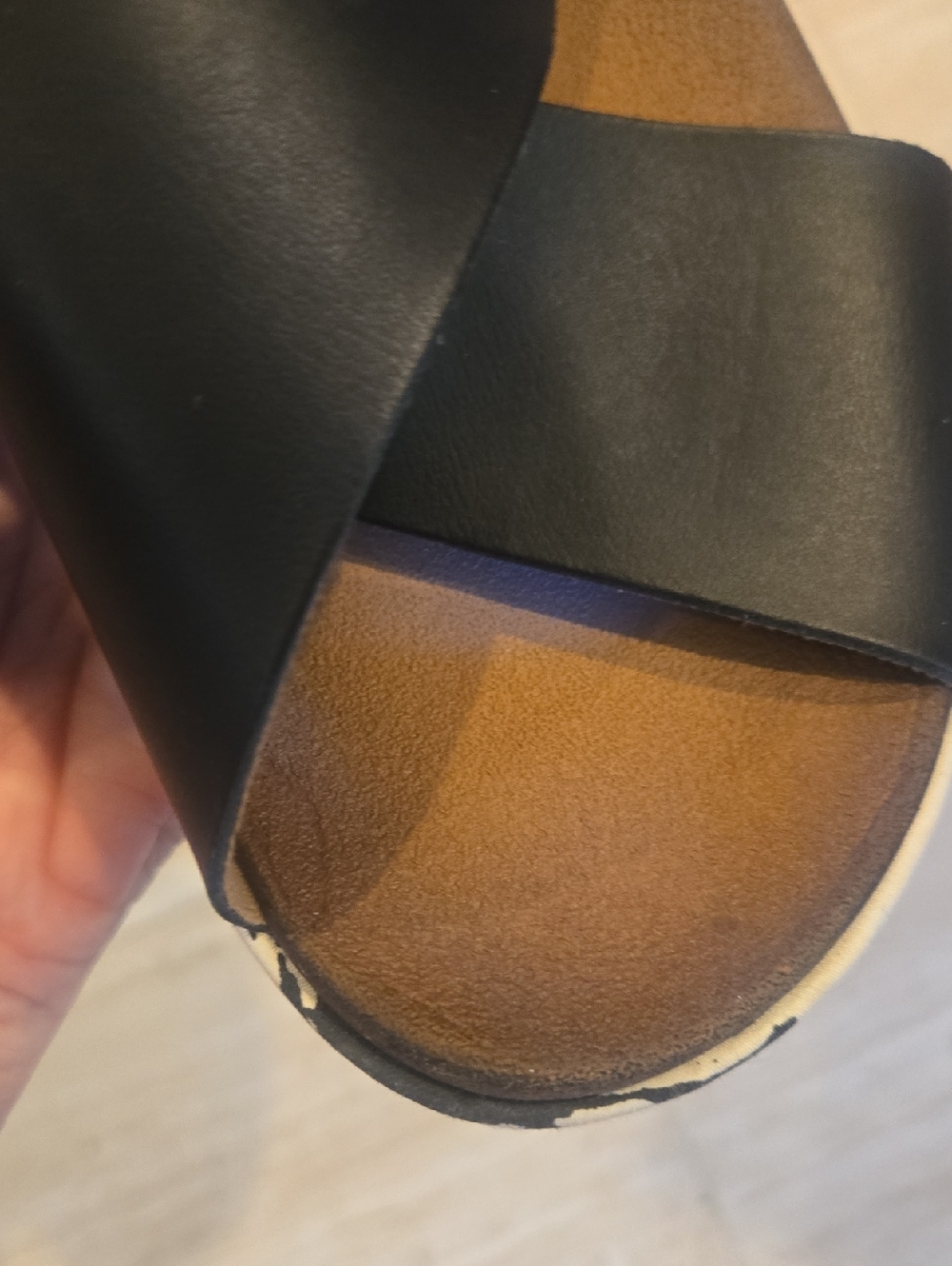 Clarks Collection Soft Cushion Black/White Wedge Strappy Sandals - Picture 4 of 11